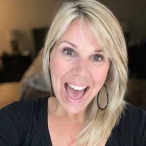 Meet your Posher, Nicki